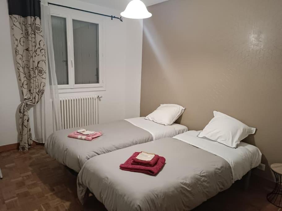 Maison L'Hostal Saura Y Roja Andelat Exteriör bild